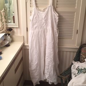 Double Decker brand white cotton dress